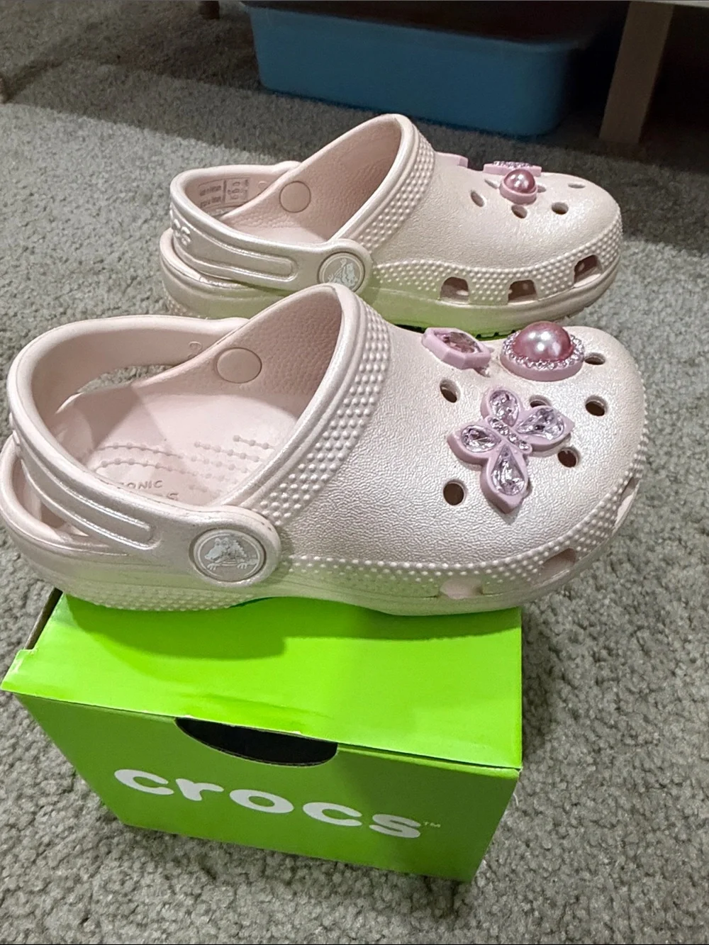 CROCS Kids Classic Shimmer Gem Clog in Quartz Pink